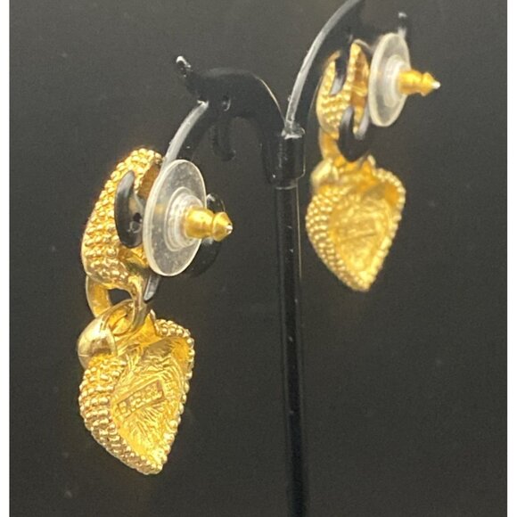 Vintage E. Pearl Signed Gold Tone Heart Drop Earrings Textured Dangle Caviar 1.5 - Picture 3 of 8